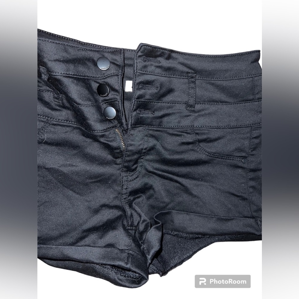 Button up high rise shorts